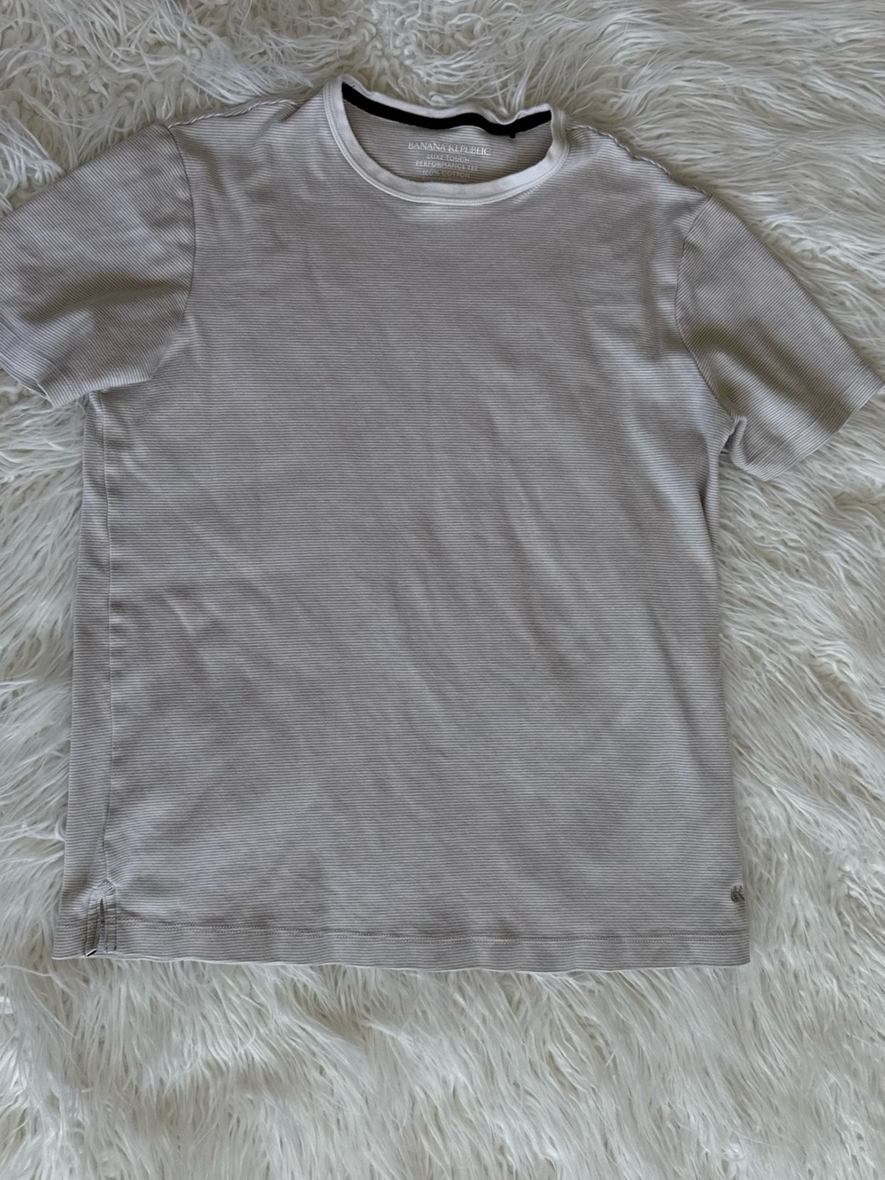 Banana Republic Cream Textured Crew Neck Tee
